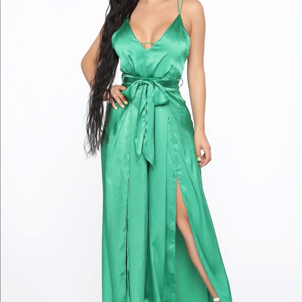 Green Fashion Nova Jumpsuit Size Small